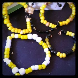 Ponytail bead bracelets